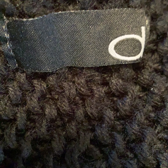 Black 🪶boho 💕shawl - Picture 7 of 8